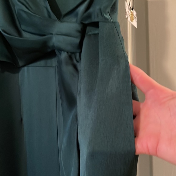 Perfect for Xmas! Green Kensie jumpsuit! - Picture 10 of 11